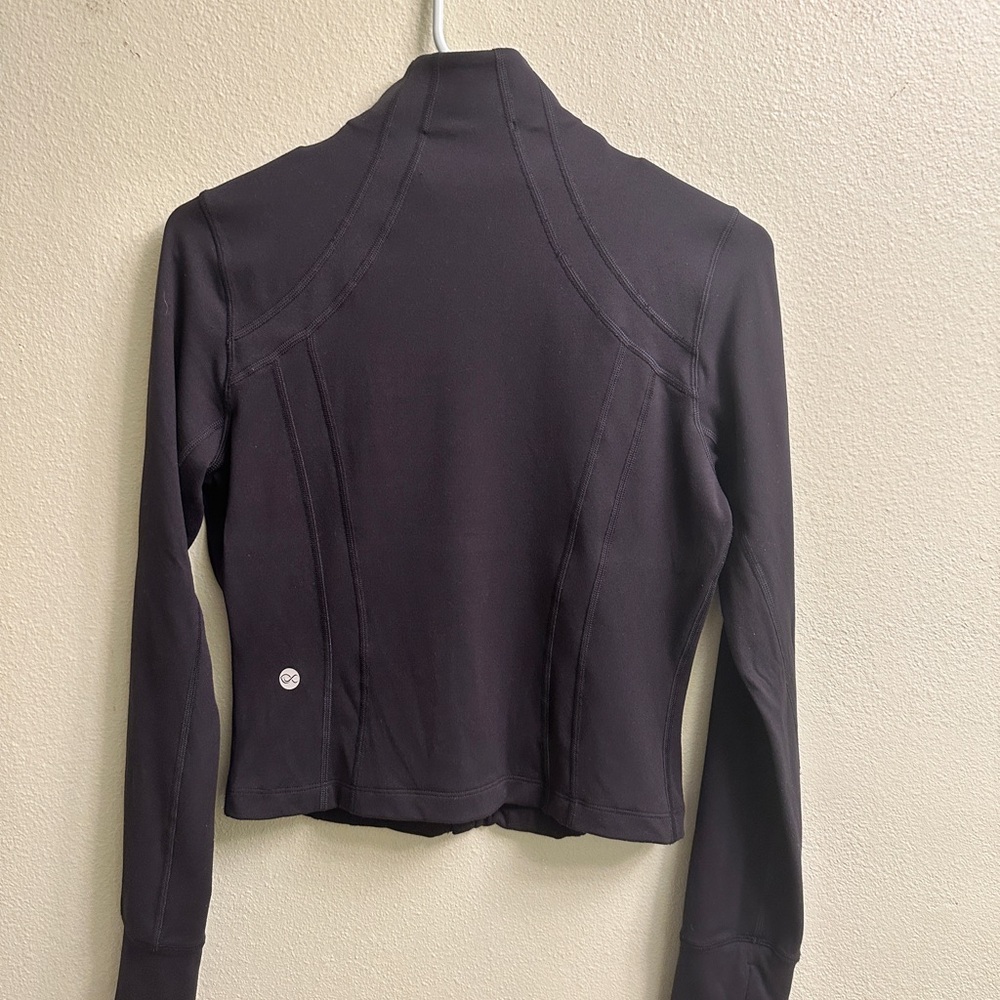 Southern Athletica Cropped Contour Jacket in Black Size 2 - Picture 4 of 13